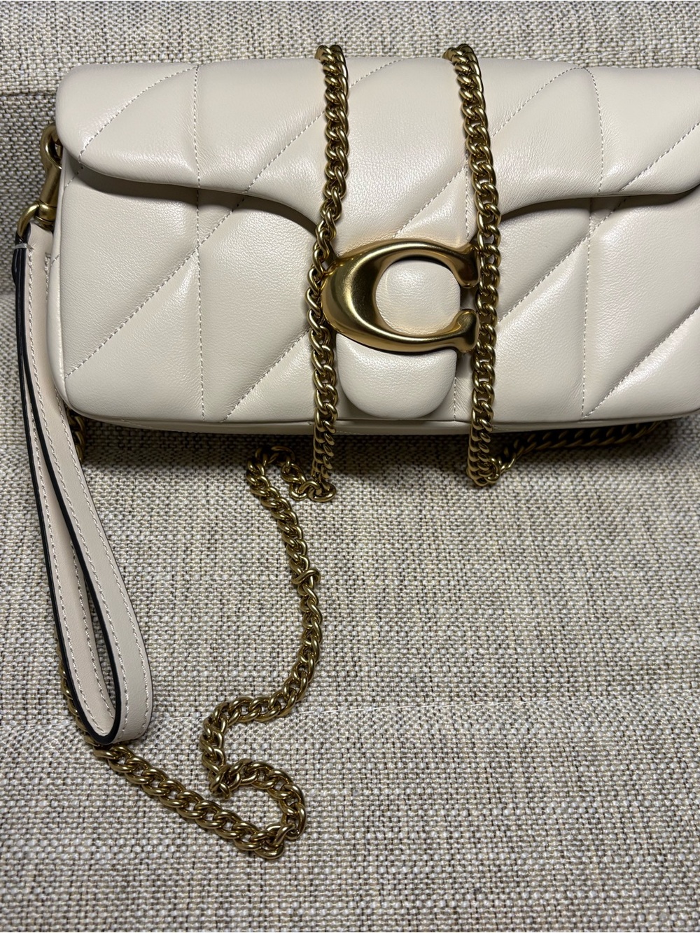 COACH RETAIL TABBY 19 CHAIN CLUTCH BRAND NEW